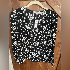 NWT Loft black and white flower blouse - size S